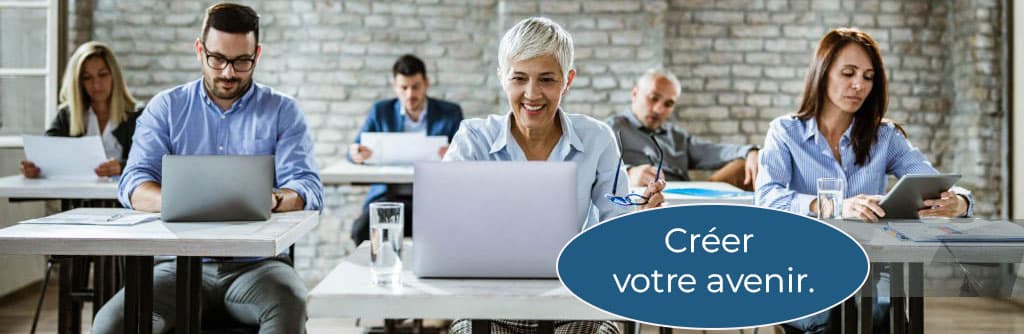 Personnes en formation - Créer votre avenir.